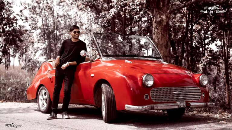 hire vintage car for wedding near me